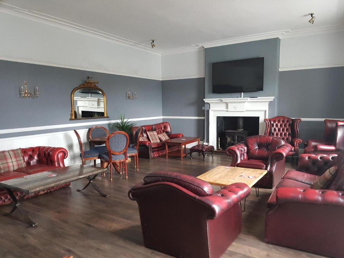 Blue Bell Hotel Белфорд Экстерьер фото